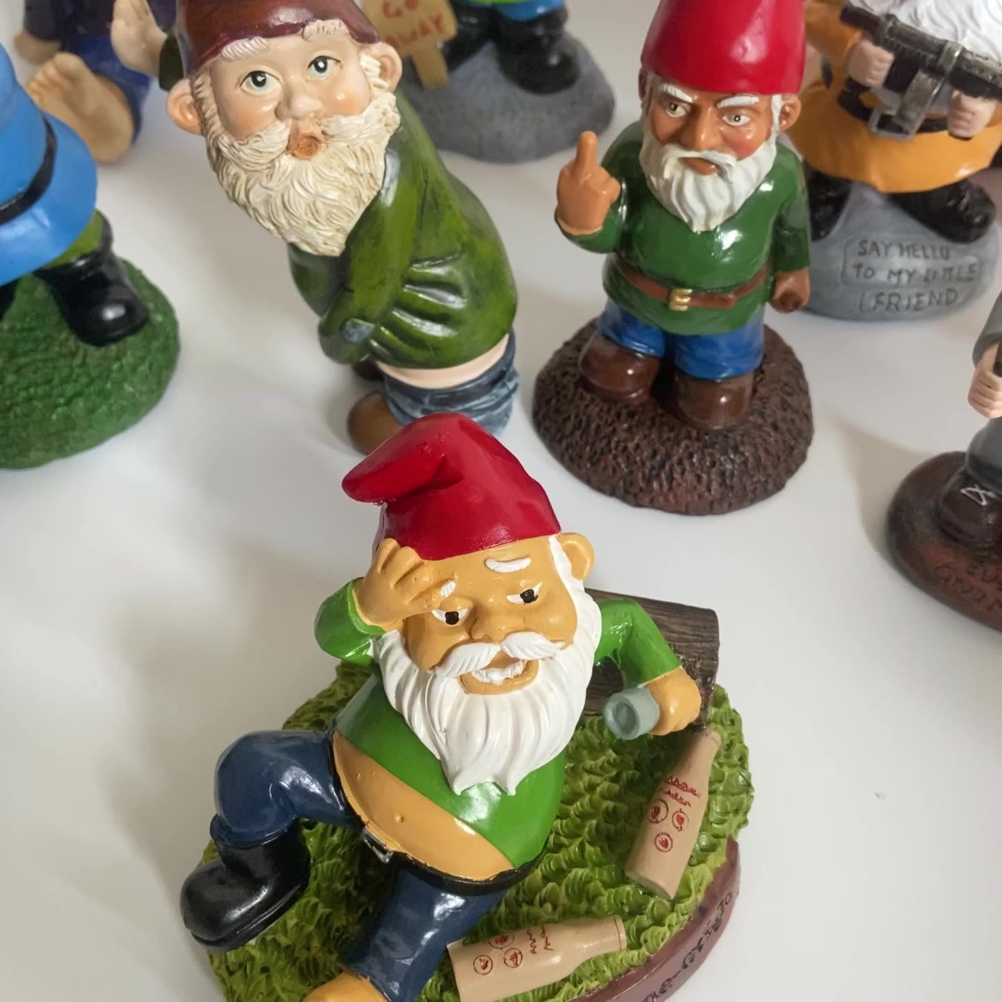 Garden Ornaments Dwarf Resin Crafts Gnome Statue Old Man Resin Ornaments